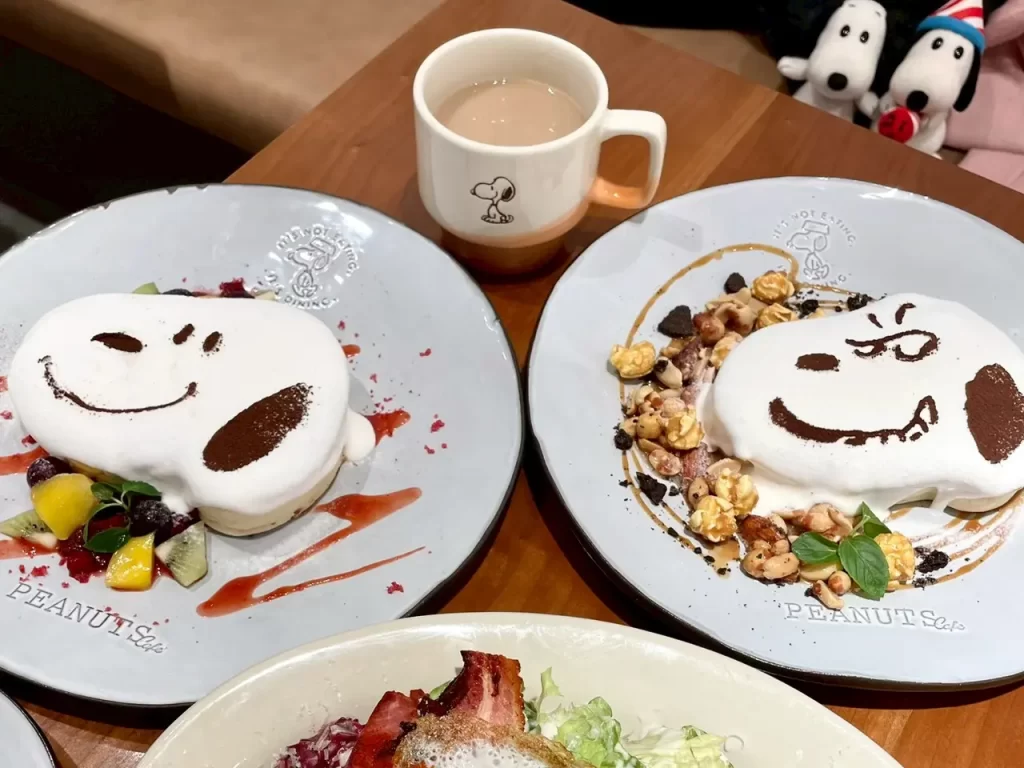 ピーナッツカフェ大阪の限定パンケーキを食べるためにエキスポシティに行ってきました